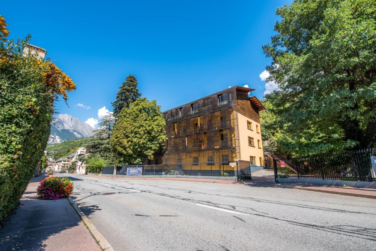 Les Lodges Chalets By Le Marintan Saint-Michel-de-Maurienne Exterior photo